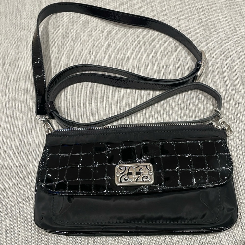 BRIGHTON Small Nylon/Black Leather Wallet Purse Crossbody